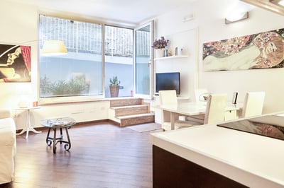 Luxury Villa Photo #37