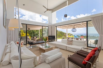 Luxury Villa Photo #8