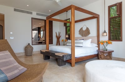 Luxury Villa Photo #42