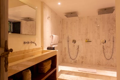 Luxury Villa Photo #19