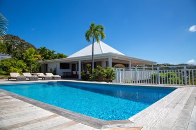 Luxury Villa Photo #2