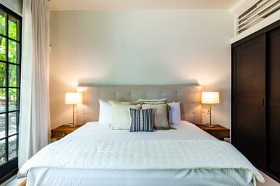 #3. Wake up feeling refreshed in this comfy bed.