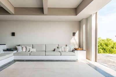 Luxury Villa Photo #18
