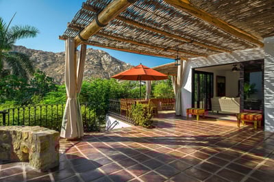 Luxury Villa Photo #13