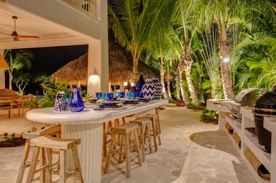 Luxury Villa Photo #19