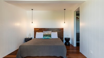 Luxury Villa Photo #16