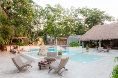 Luxury Villa Photo #3