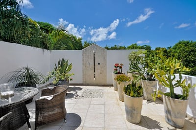 Luxury Villa Photo #32