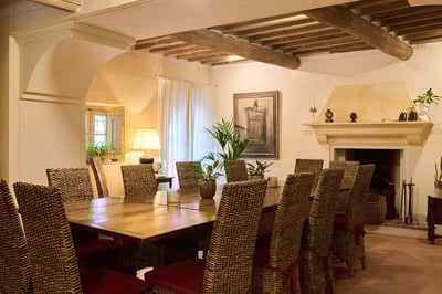 Luxury Villa Photo #7