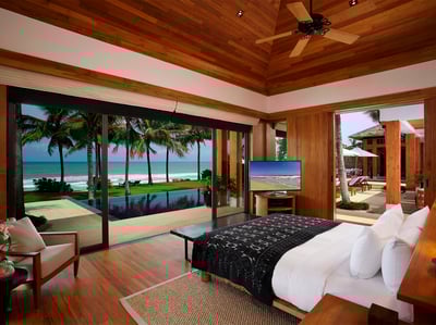 Luxury Villa Photo #24