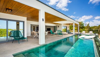 Luxury Villa Photo #2