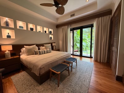 Luxury Villa Photo #72