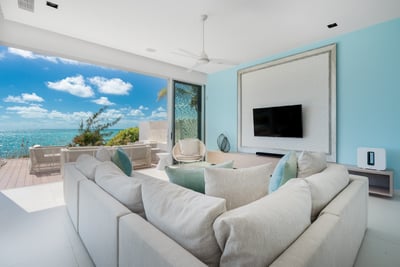 Luxury Villa Photo #19