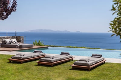 Luxury Villa Photo #8