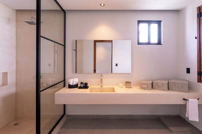 Luxury Villa Photo #33