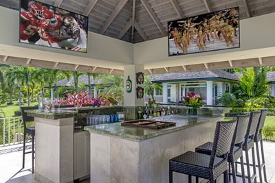 Luxury Villa Photo #12