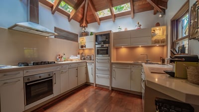 Luxury Villa Photo #31