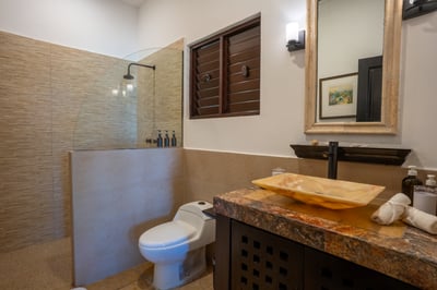 Luxury Villa Photo #52