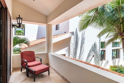 Luxury Villa Photo #54