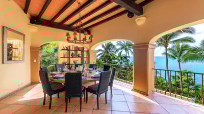 Luxury Villa Photo #28