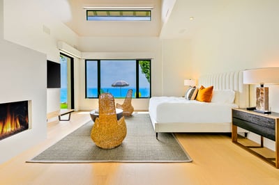 Luxury Villa Photo #41