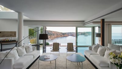 Luxury Villa Photo #21