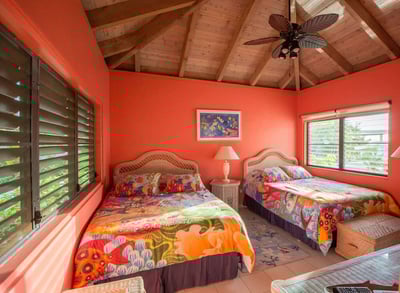 Luxury Villa Photo #26