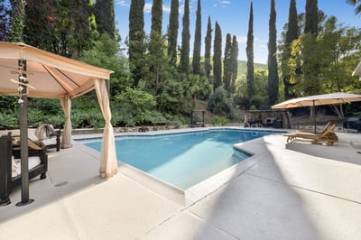 Luxury Villa Photo #57
