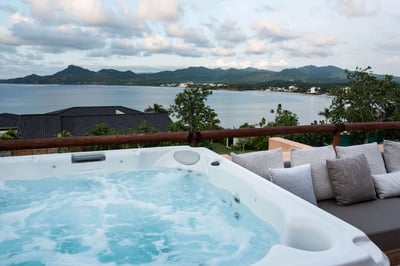 Luxury Villa Photo #27