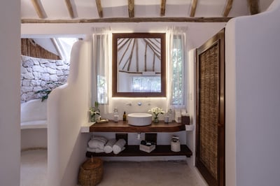Luxury Villa Photo #33