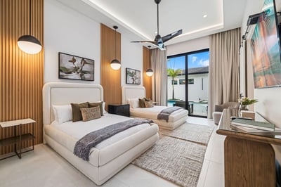 Luxury Villa Photo #134