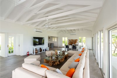 Luxury Villa Photo #16