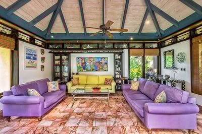 Luxury Villa Photo #15