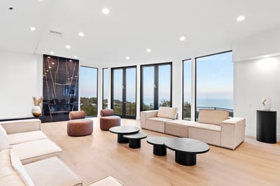 Luxury Villa Photo #44