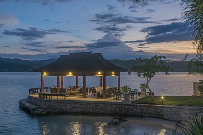 Luxury Villa Photo #6