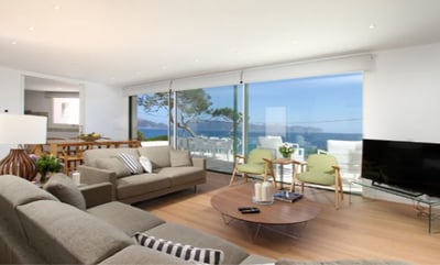 Luxury Villa Photo #7