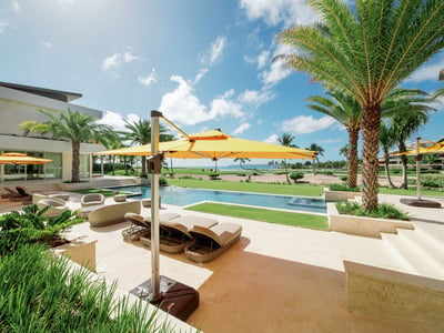 Large luxury villa with full staff and ocean views
