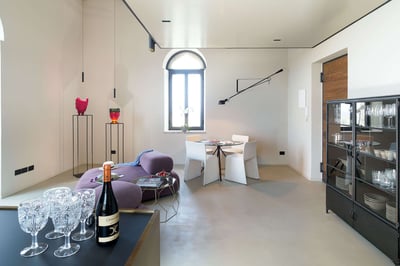 Luxury Villa Photo #22