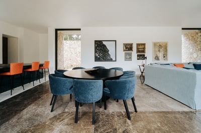 Luxury Villa Photo #15