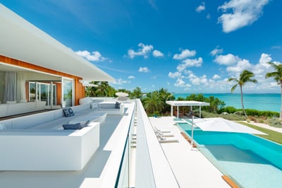 Luxury Villa Photo #7