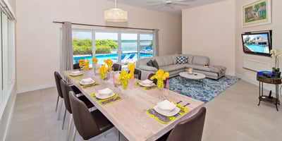 Luxury Villa Photo #12