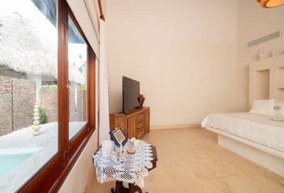 Luxury Villa Photo #28