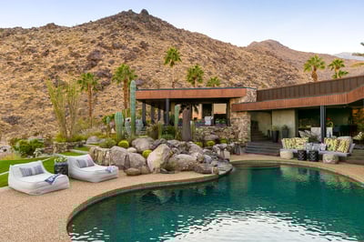 Luxury Villa Photo #6