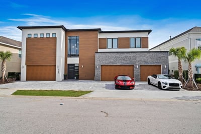 Luxury Villa Photo #10