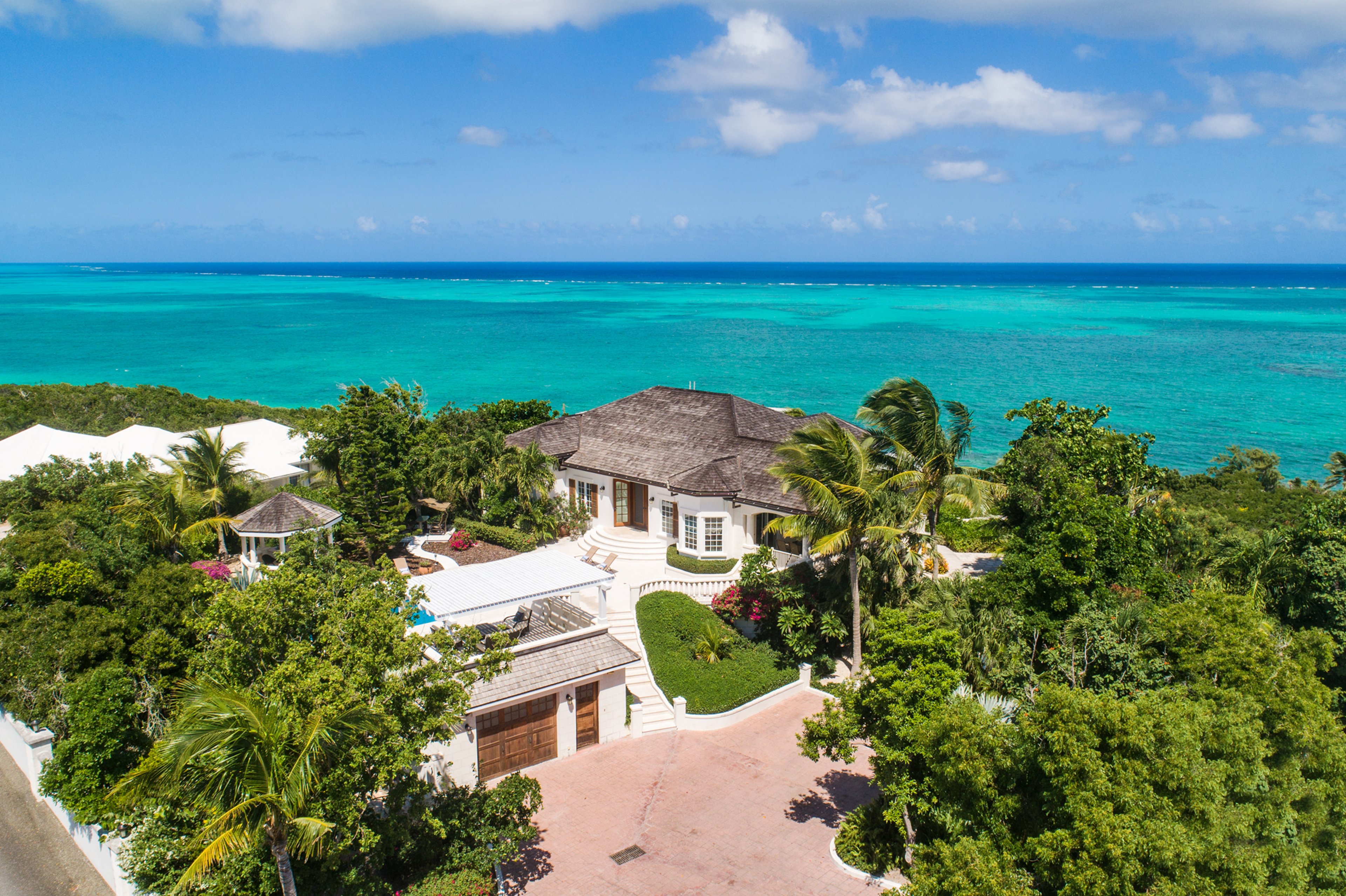 Blue Mountain Villa - 3