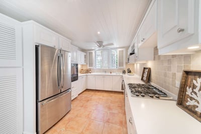 Luxury Villa Photo #15
