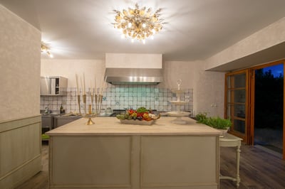 Luxury Villa Photo #12