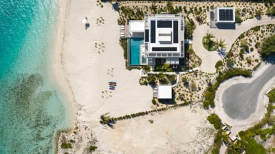 Luxury Villa Photo #33