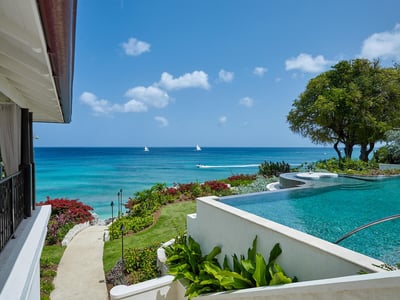 Luxury Villa Photo #30