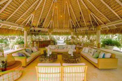 Luxury Villa Photo #17